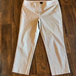 Ann Taylor signature pants cropped size 12